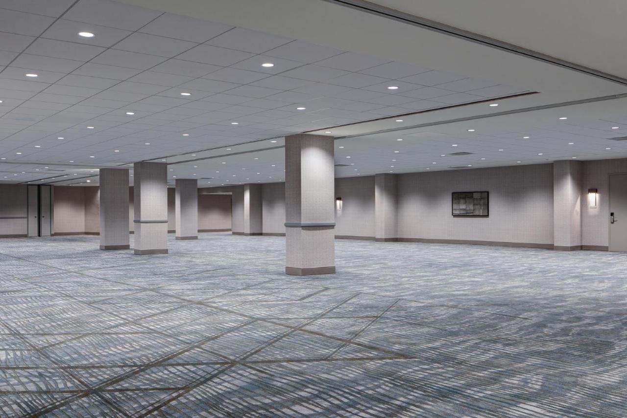Hyatt Regency Dfw International Airport Hotel 3*