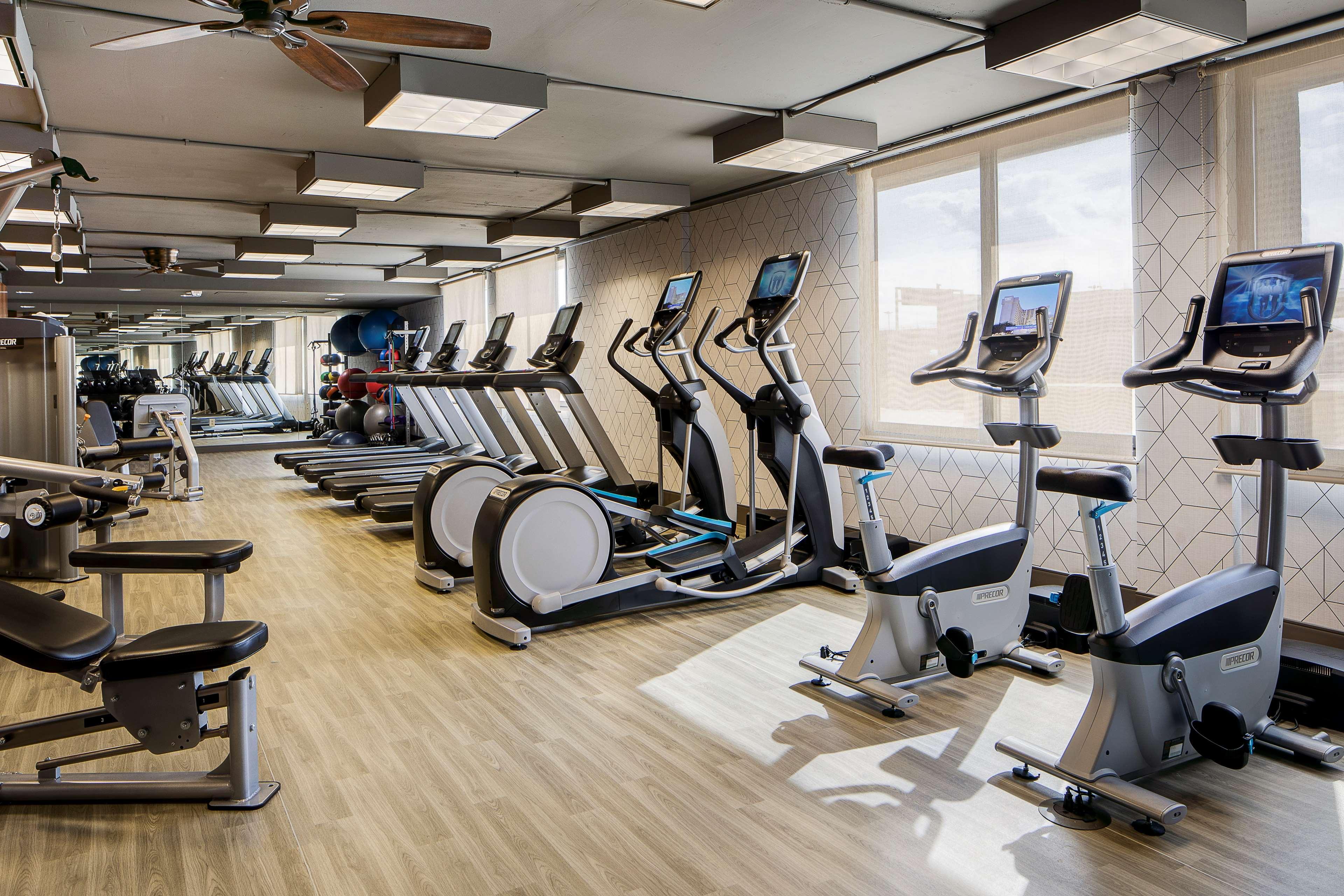 Hyatt Regency Dfw International Airport 3*