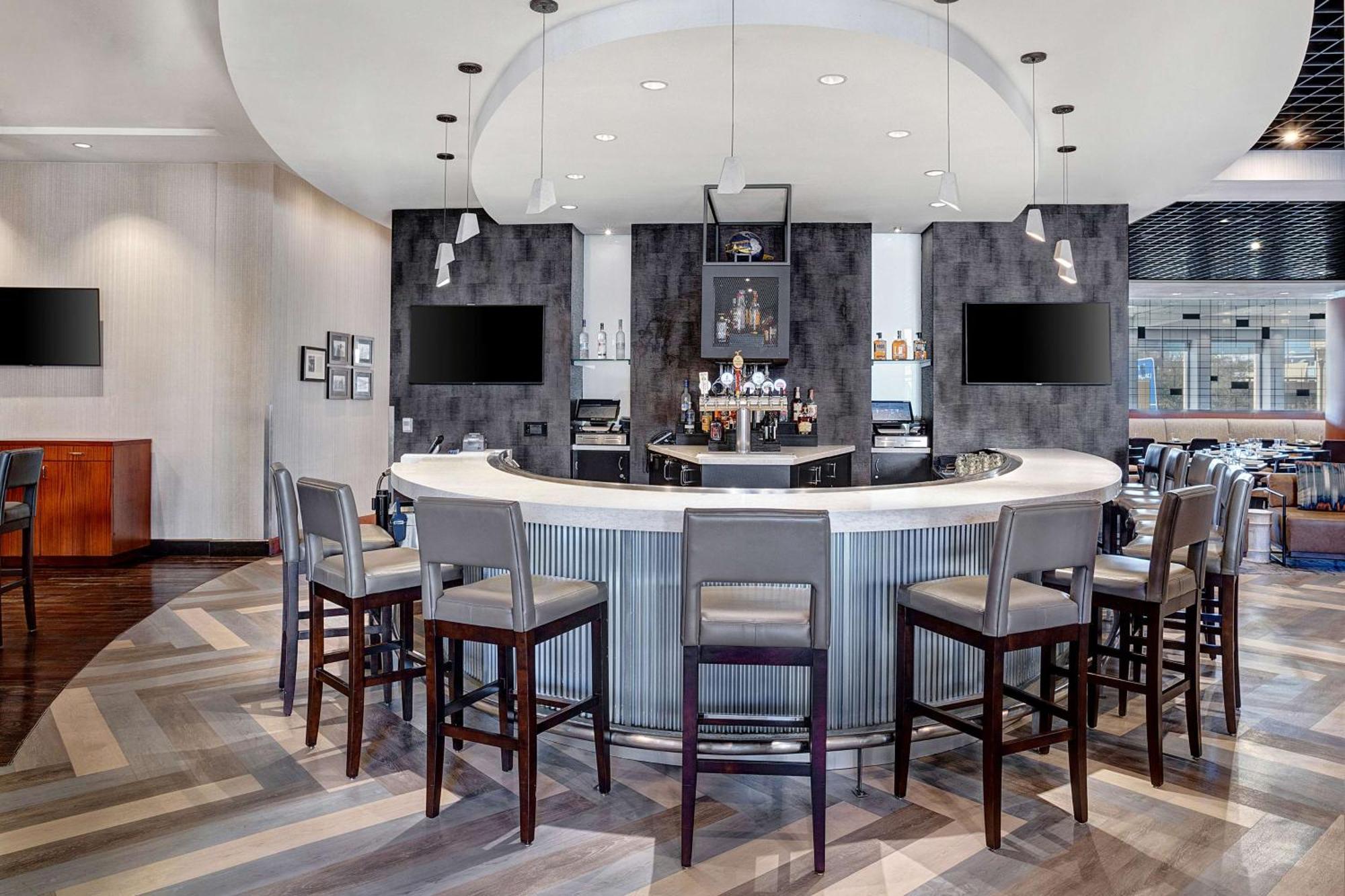 Hyatt Regency Dfw International Airport Hotel 3*